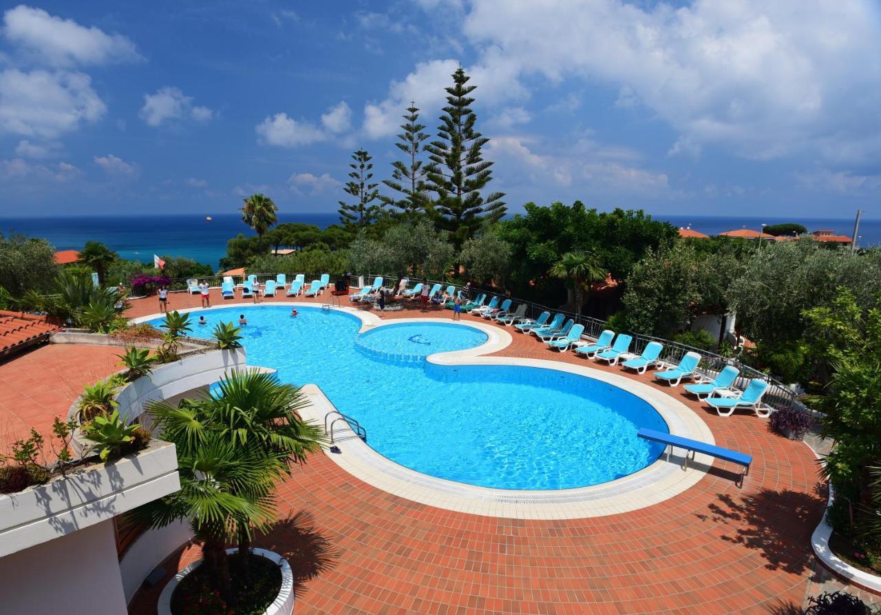 Villaggio La Pizzuta Parghelia Esterno foto