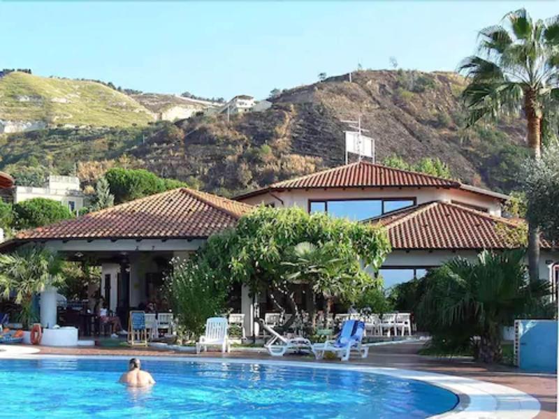Villaggio La Pizzuta Parghelia Esterno foto